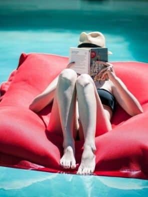 Poufs pour votre piscine avec la marque Kooduu
