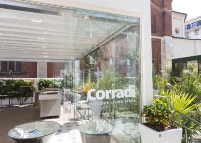 Pergotenda - Pergola bioclimatique sur mesure (Corradi avec GardenSKoncept)