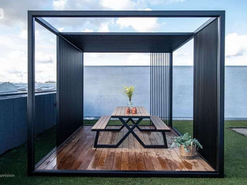 Pergola bioclimatique en aluminium - Pergola noire