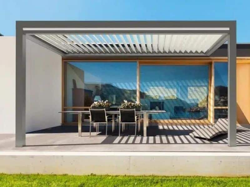 La pergola bioclimatique, un partenaire de choix pour votre extérieur
