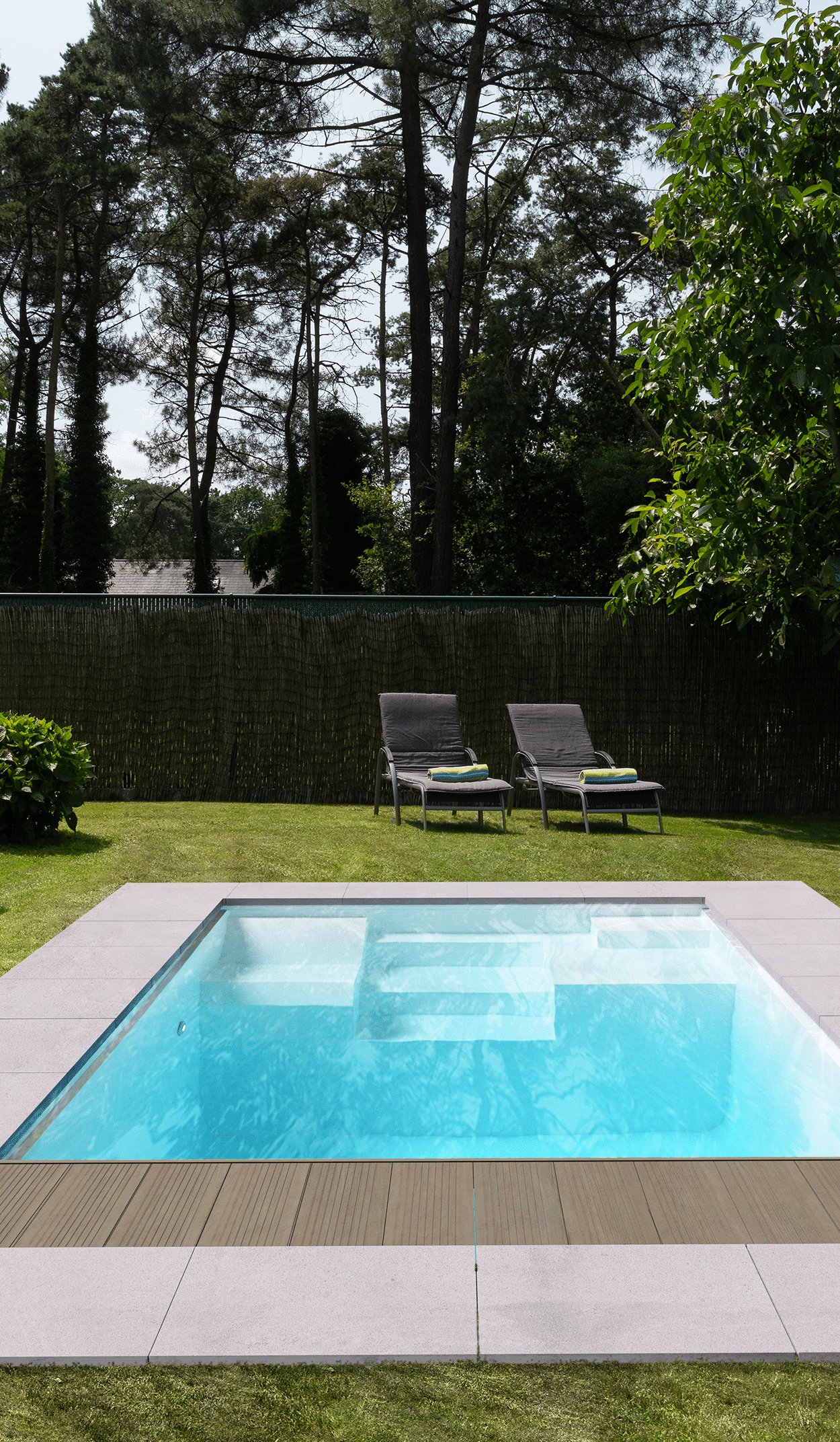 Piscine d'exception avec GardenSKoncept au Luxembourg