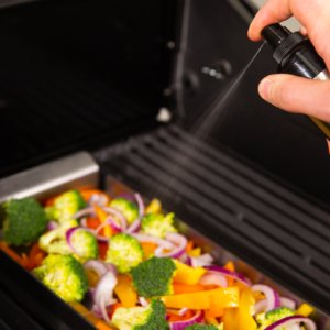 Vaporisateur d'huile - Broil King - Gardenskoncept