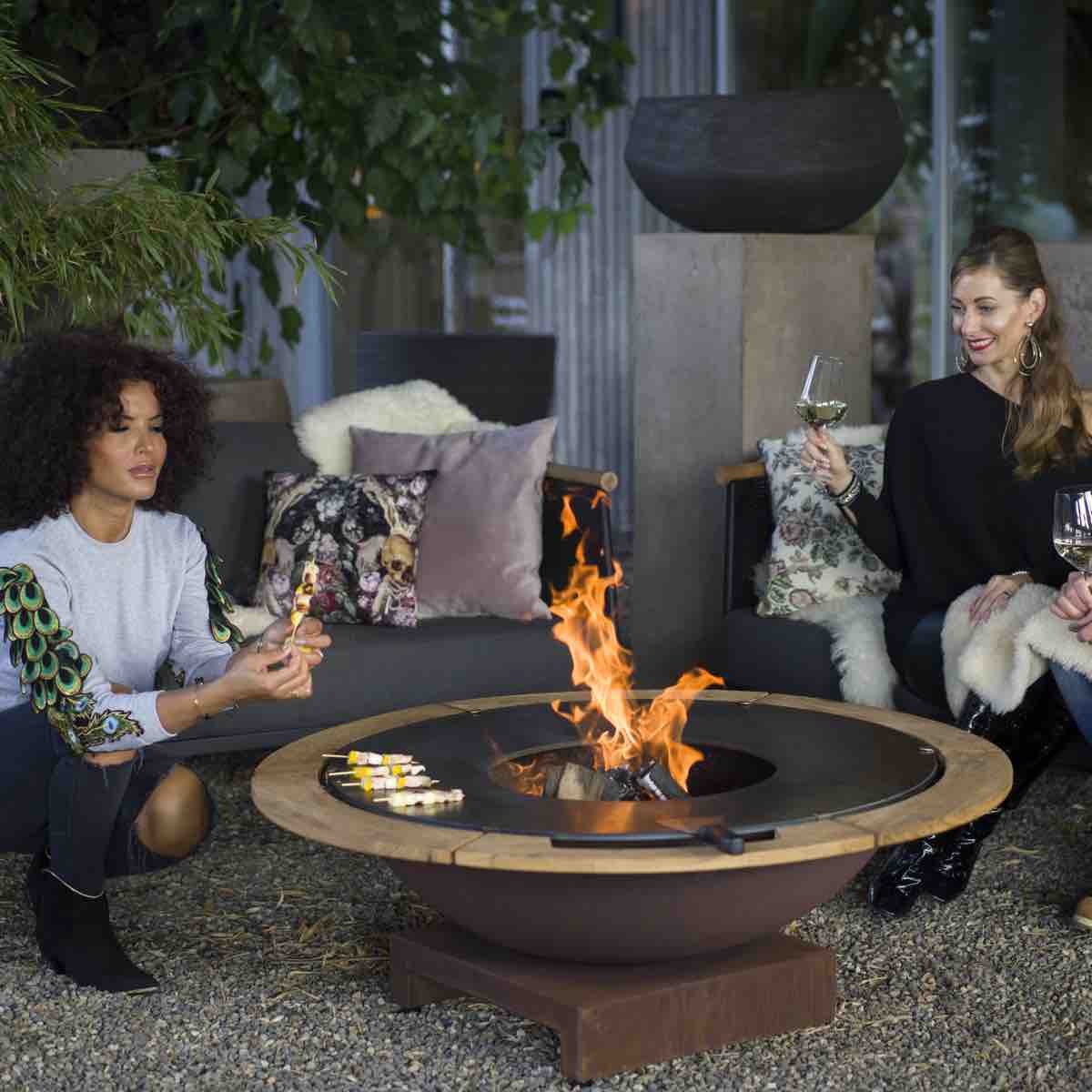 QUOCCO-Piatto-basso-brasero-bas-brasero - Gardenskoncept
