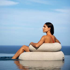 Pouf Piscine - OGO - chez Gardenskoncept