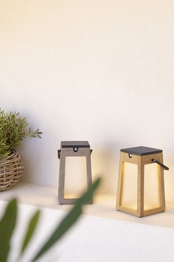 Lanterne solaire & rechargeable - Les jardins - Décoration d'extérieur chez Gardenskoncept